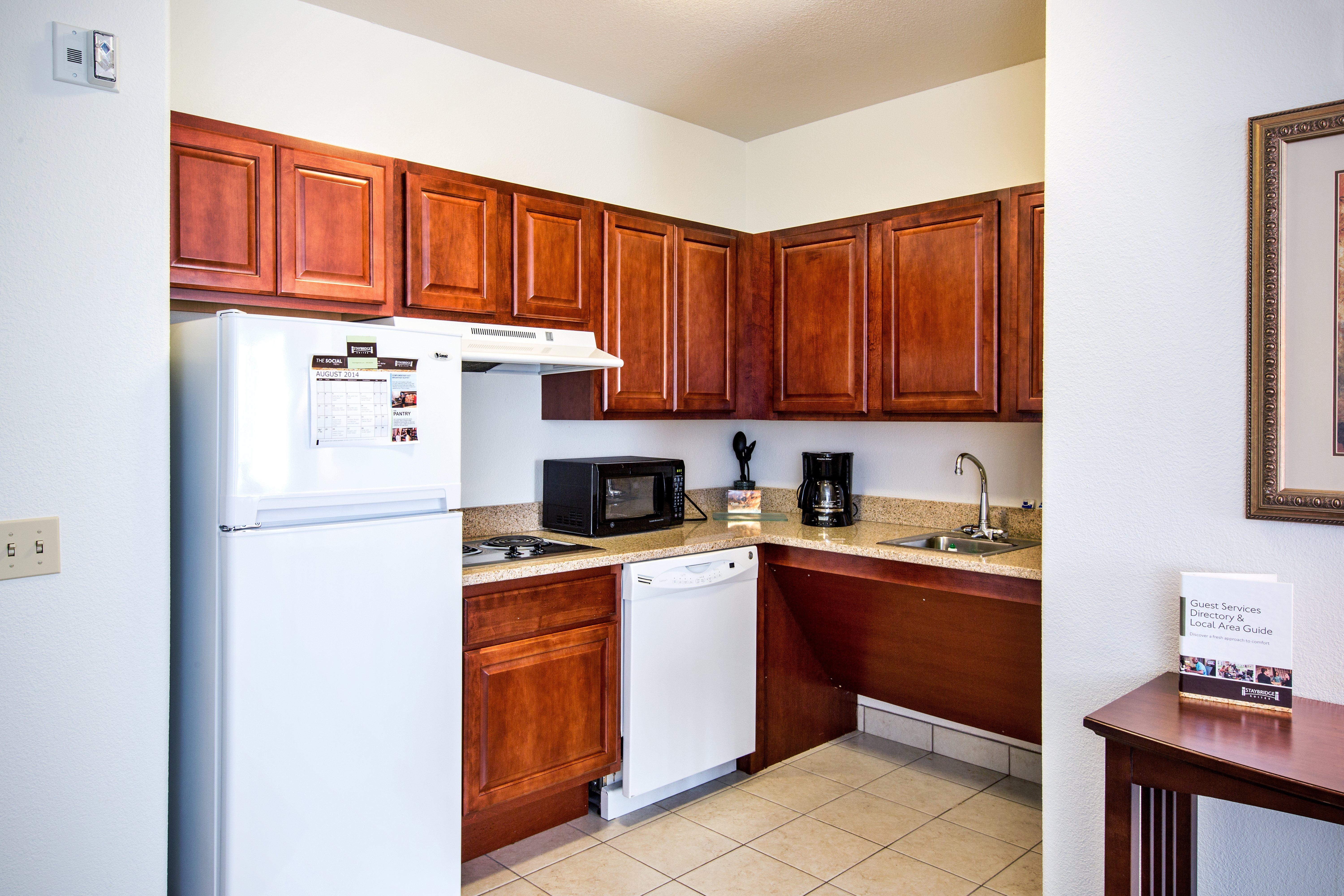 Staybridge Suites Rockford By Ihg Εξωτερικό φωτογραφία
