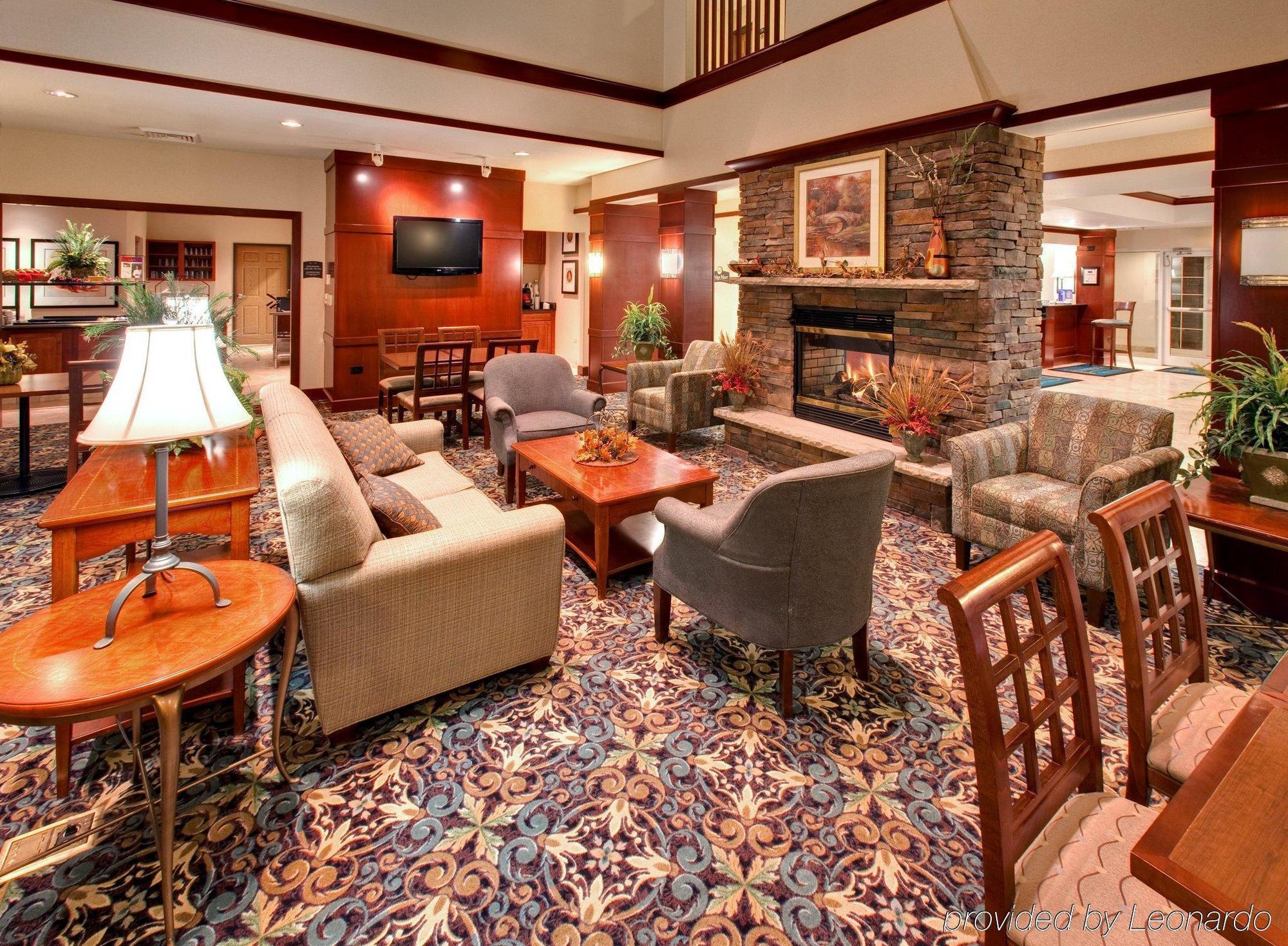 Staybridge Suites Rockford By Ihg Εσωτερικό φωτογραφία