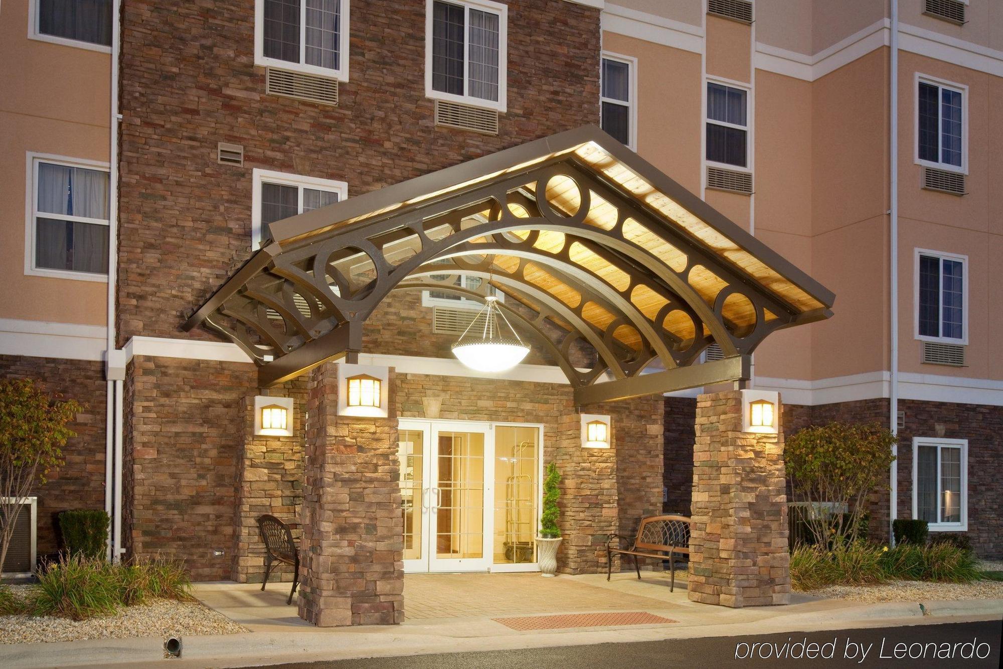 Staybridge Suites Rockford By Ihg Εξωτερικό φωτογραφία