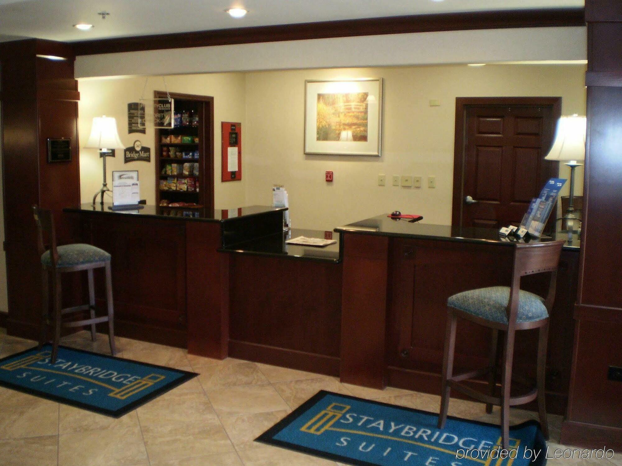 Staybridge Suites Rockford By Ihg Εσωτερικό φωτογραφία